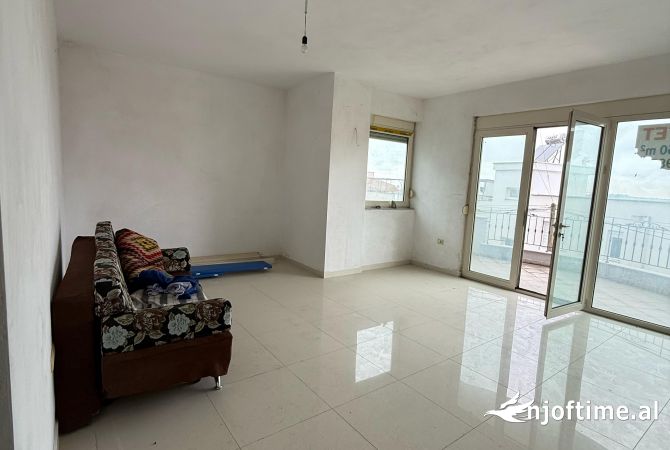 Shtepi ne shitje 3+1 ne Tirane - 150,000 Euro