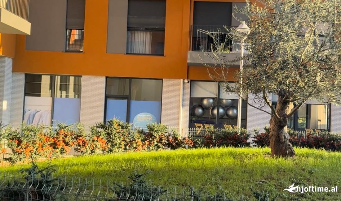 Shtepi ne shitje Apartament ne Tirane, 1+1, Mobilimi Bosh, pa mobiluar, Pagesa 125,000  Euro.