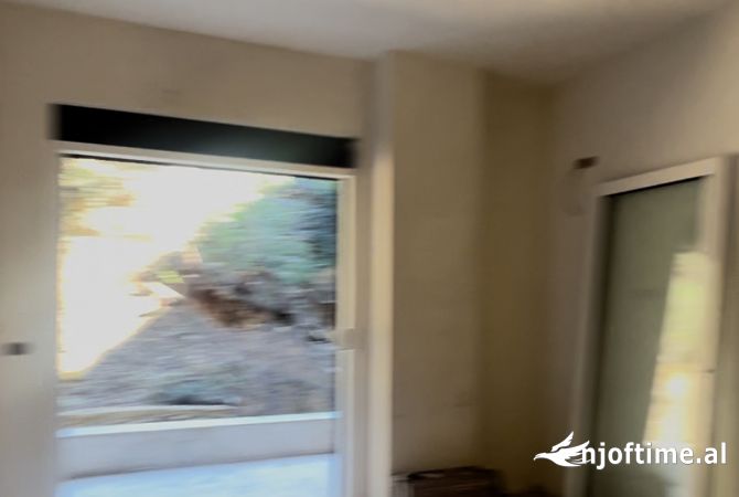 Shtepi ne shitje 2+1 ne Tirane - 95,000 Euro