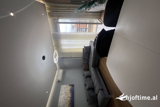 Shtepi ne shitje 1+1 ne Tirane - 90,000 Euro