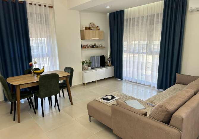 Shtepi me qera 1+1 ne Tirane - 450 Euro