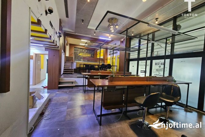 Ambient biznesi me qera 1+1 ne Tirane - 4,000 Euro
