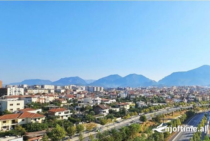 Ambient biznesi ne shitje 1+1 ne Tirane - 3,015,000 Euro