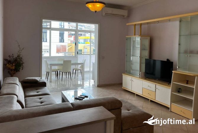 Shtepi ne shitje 2+1 ne Tirane - 275,000 Euro