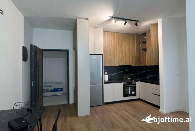Shtepi me qera 1+1 ne Tirane - 450 Euro