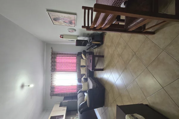 House for Rent 1+1 in Tirana - 33,000 Leke