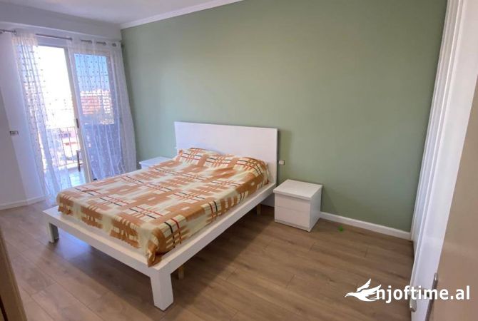 Shtepi me qera 2+1 ne Tirane - 550 Euro