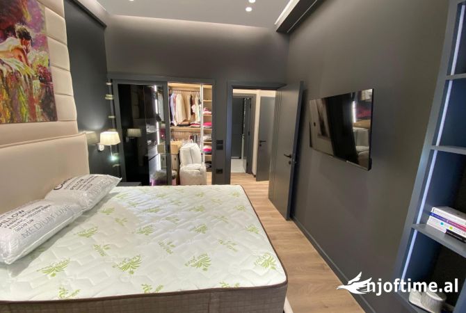 House for Rent 1+1 in Tirana - 1,050 Euro