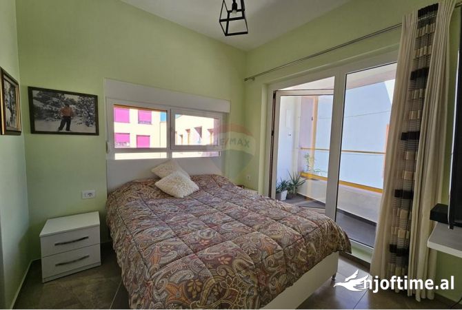 Shtepi ne shitje Apartament ne Tirane, 1+1, Mobilimi E mobiluar, Pagesa 108,000  Euro.