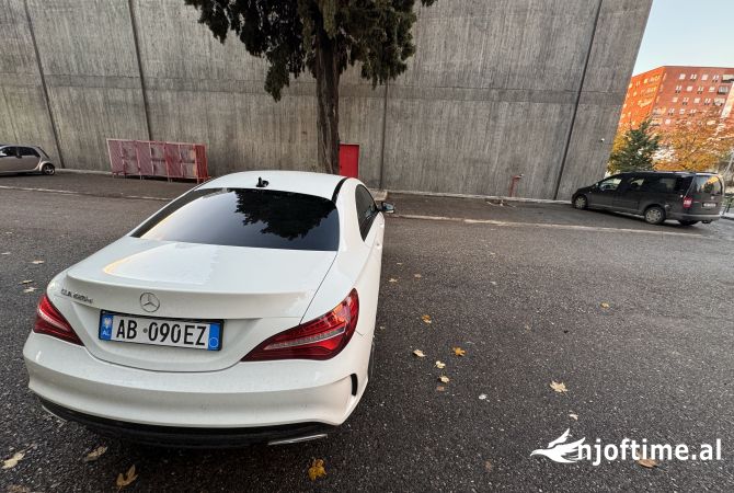 Auto in Vendita  a Tirana - 20,000 Euro