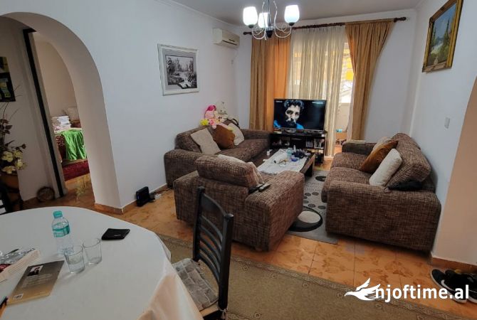 Shtepi ne shitje 3+1 ne Tirane - 140,000 Euro