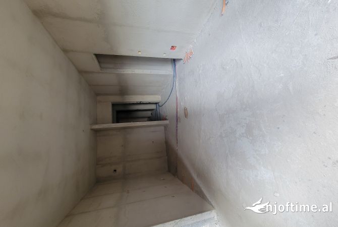 Shtepi ne shitje 2+1 ne Tirane - 110,000 Euro