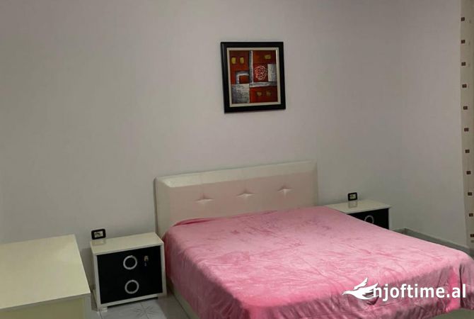 Shtepi me qera 2+1 ne Tirane - 500 Euro
