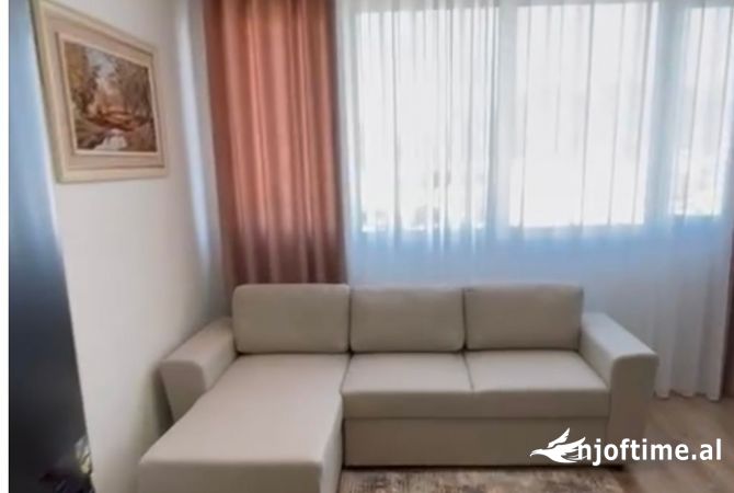 Shtepi me qera 2+1 ne Tirane - 500 Euro