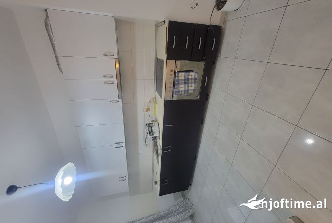 Shtepi me qera 3+1 ne Tirane - 320 Euro