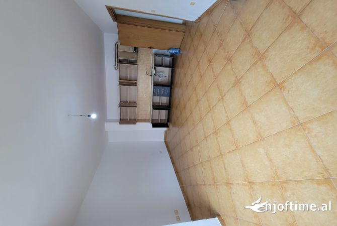 Shtepi ne shitje 2+1 ne Tirane - 115,000 Euro