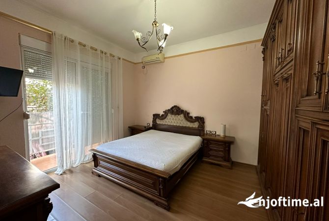 Shtepi me qera 2+1 ne Tirane - 600 Euro