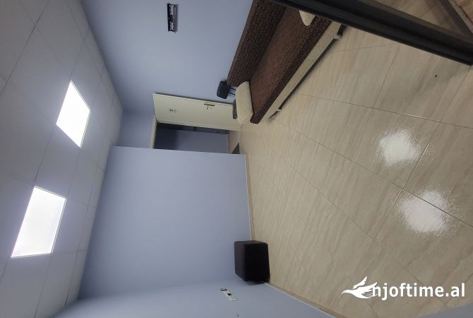 Casa in affitto 2+1 a Tirana - 350 Euro