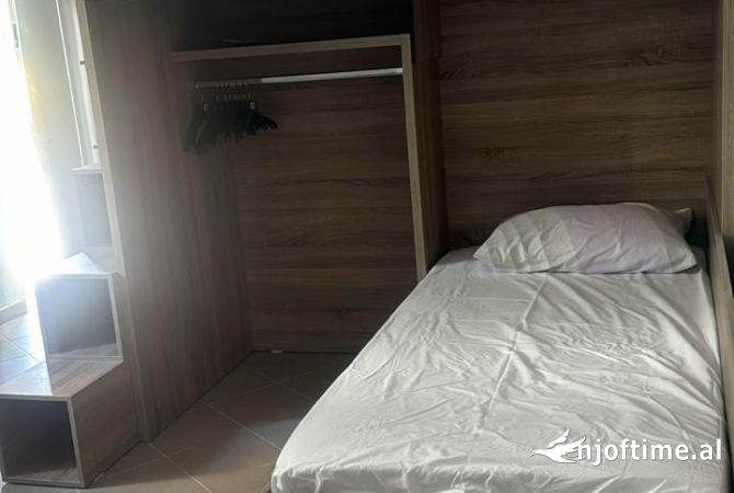 Shtepi me qera Garsoniere ne Tirane - 450 Euro