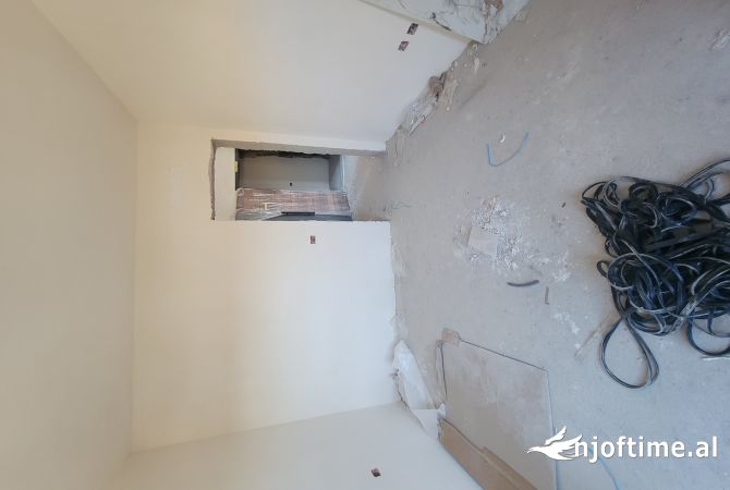 Shtepi ne shitje 1+1 ne Tirane - 98,000 Euro