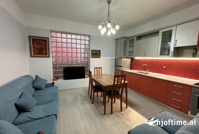 Shtepi me qera 2+1 ne Tirane - 600 Euro