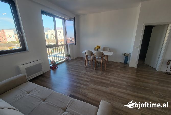 Shtepi me qera 2+1 ne Tirane - 700 Euro