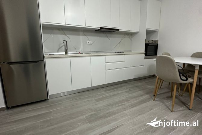 Shtepi me qera 3+1 ne Tirane - 500 Euro