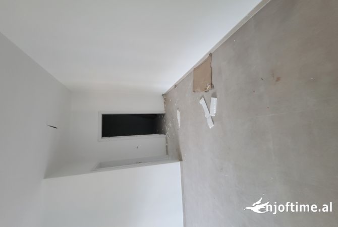 Shtepi ne shitje 1+1 ne Tirane - 110,000 Euro