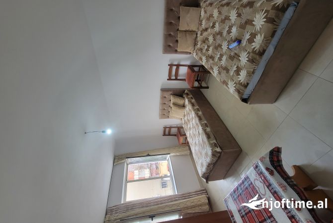 Shtepi me qera 2+1 ne Tirane - 400 Euro