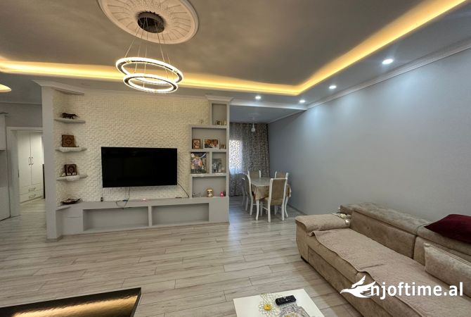 Shtepi ne shitje 2+1 ne Tirane - 112,000 Euro