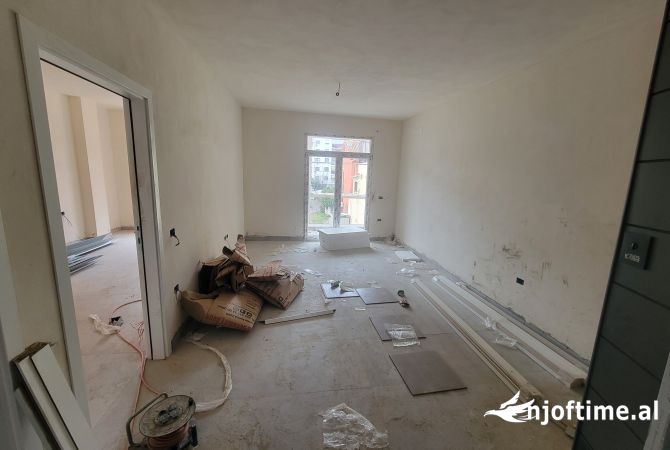 Shtepi ne shitje 1+1 ne Tirane - 111,000 Euro