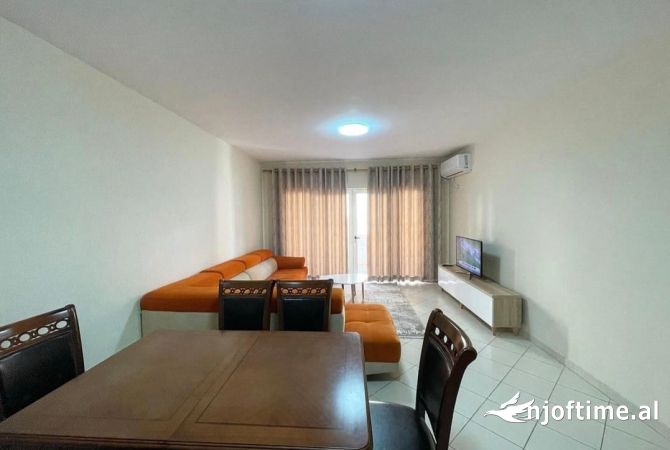 Shtepi me qera 2+1 ne Tirane - 500 Euro