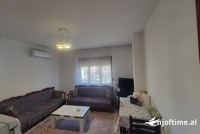 Shtepi me qera 1+1 ne Tirane - 400 Euro
