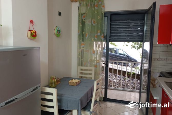 Shtepi me qera 1+1 ne Tirane - 320 Euro