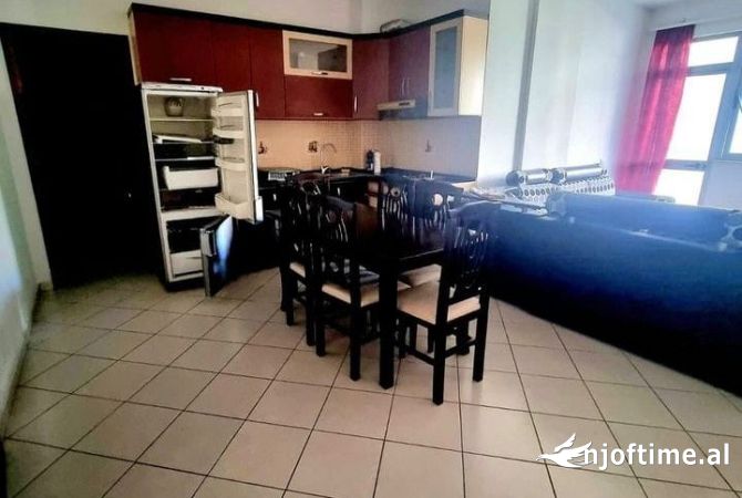 Shtepi ne shitje 2+1 ne Tirane - 110,000 Euro