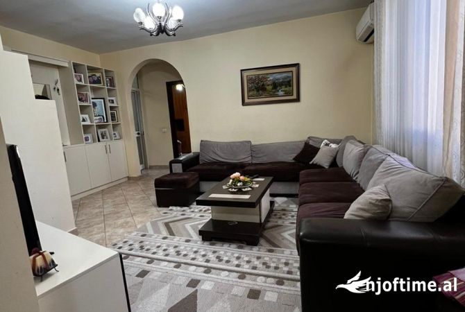 Shtepi ne shitje 2+1 ne Tirane - 125,000 Euro