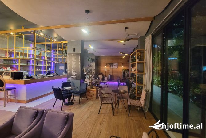 Ambient biznesi ne shitje 2+1 ne Tirane - 350,000 Euro