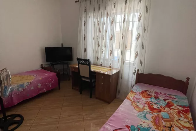 Shtepi me qera Garsoniere ne Tirane - 210 Euro