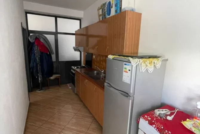 Shtepi me qera Garsoniere ne Tirane - 210 Euro
