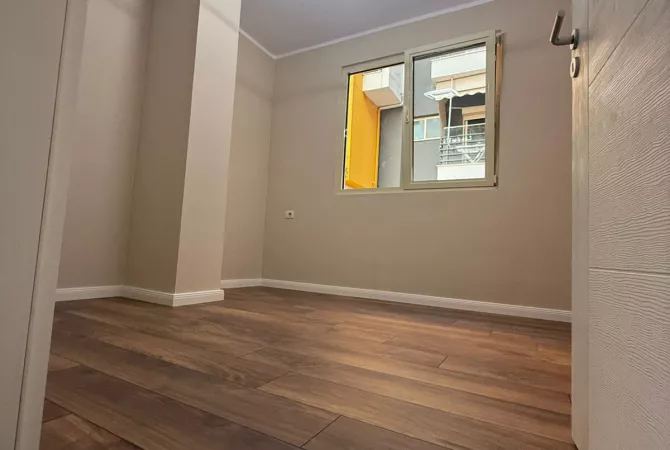 Shtepi ne shitje 2+1 ne Tirane - 113,000 Euro