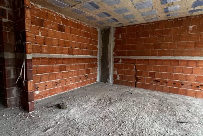 Shtepi ne shitje 2+1 ne Tirane - 162,000 Euro