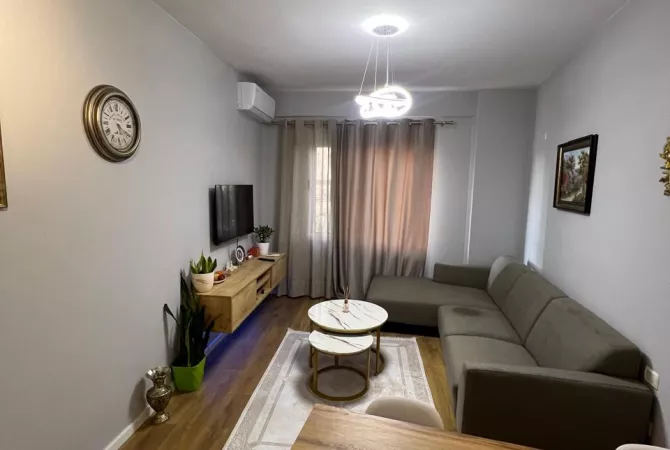 Shtepi ne shitje 1+1 ne Tirane - 109,000 Euro