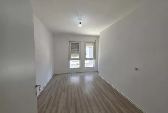Shtepi ne shitje 2+1 ne Tirane - 168,000 Euro