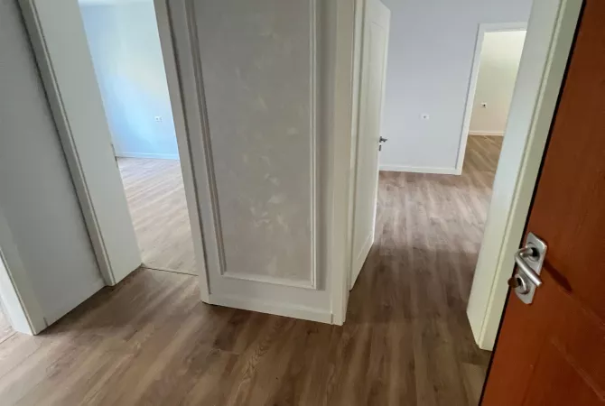 Casa in affitto 3+1 a Tirana - 1,000 Euro