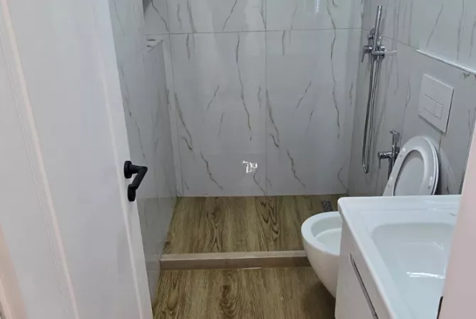 Shtepi ne shitje 2+1 ne Tirane - 169,000 Euro