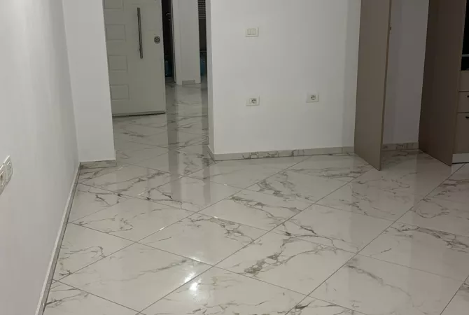 Shtepi me qera 2+1 ne Tirane - 500 Euro