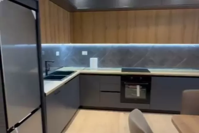 Shtepi me qera 1+1 ne Tirane - 800 Euro