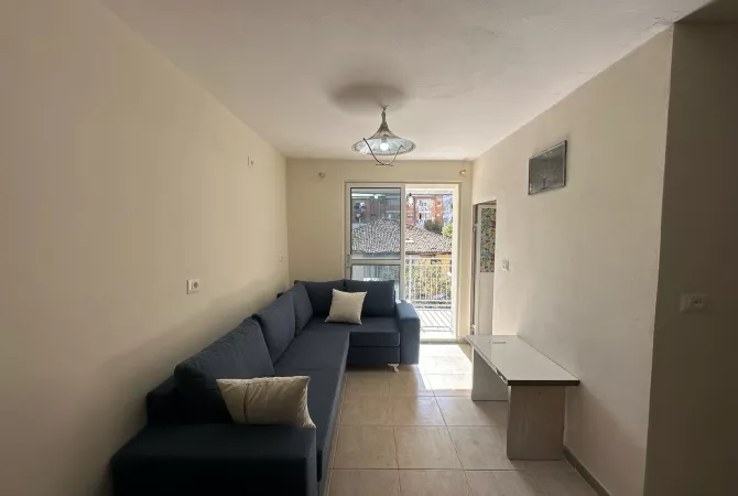 Shtepi me qera 1+1 ne Tirane - 550 Euro