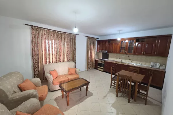 Casa in affitto 2+1 a Tirana - 450 Euro