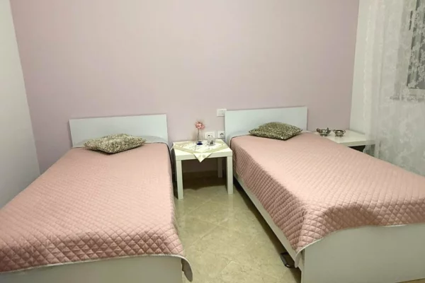 Shtepi me qera 2+1 ne Tirane - 500 Euro